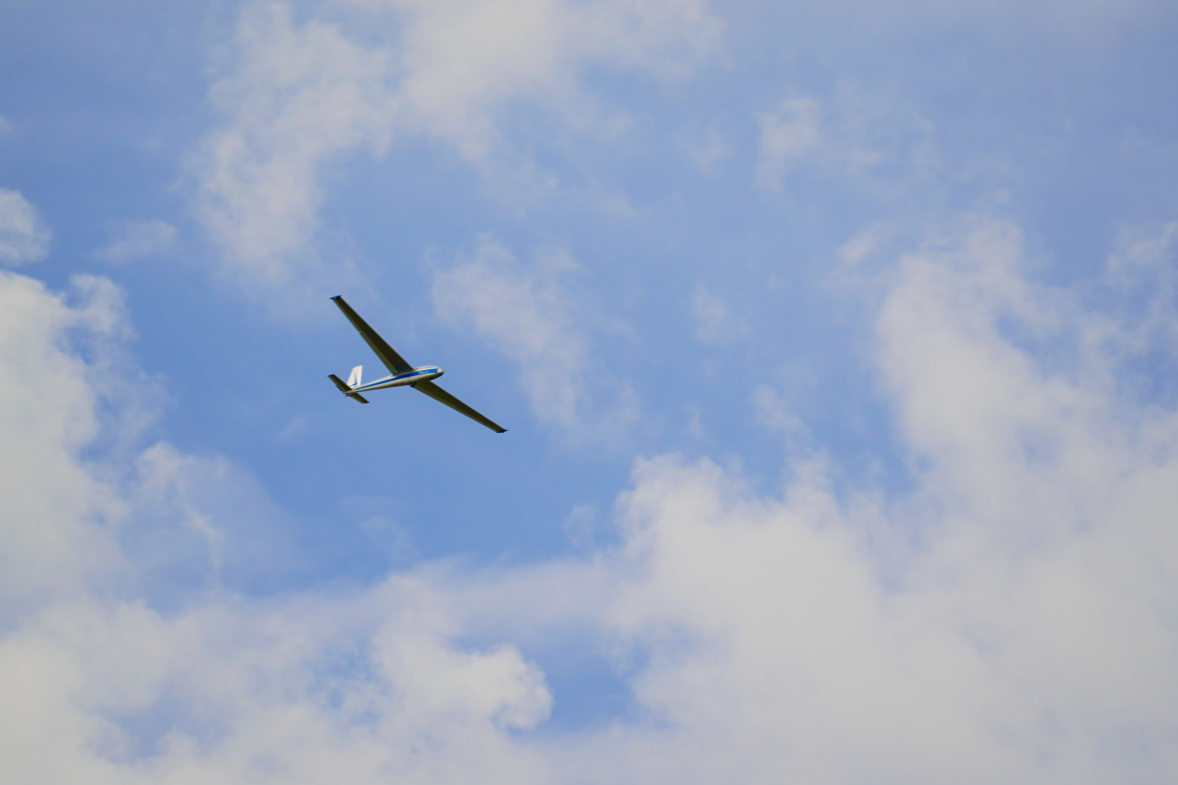 Glider soaring over the Snake River valley